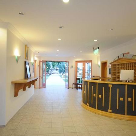 Kocer Club Apartments Мармарис Екстериор снимка